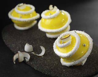 Recipe - Lemon and coconut swirl with strawberry center Recipe - Lemon and coconut swirl with strawberry center