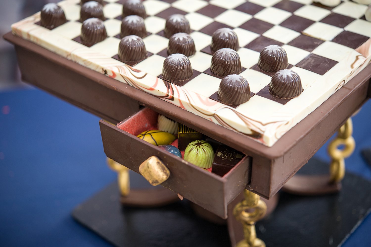 蓝带上海美食短期课程 巧克力bonbon 蓝带上海美食短期课程 巧克力bonbon