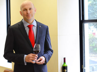 5 Questions about our Diploma in Wine, Gastronomy and Management