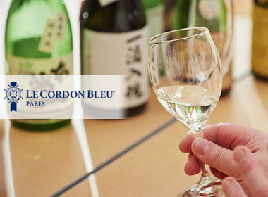 Daishichi et Le Cordon Bleu organisent un séminaire sur les accords mets et saké à Paris