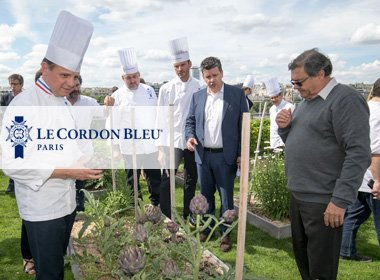 Le Cordon Bleu Paris signs the Charter of Commitment to Quality Seasonality