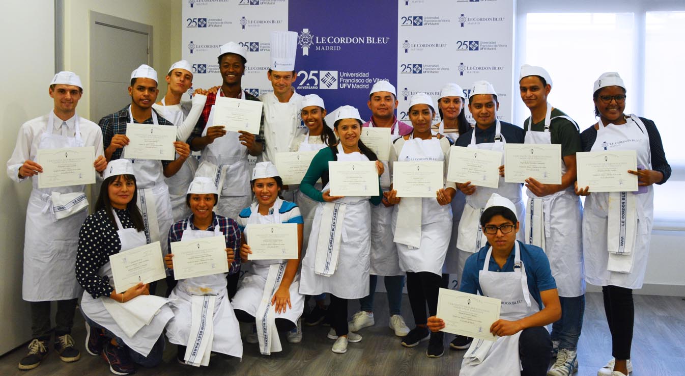 Jóvenes de la Fundación Altius realizan un curso en Le Cordon Bleu Madrid