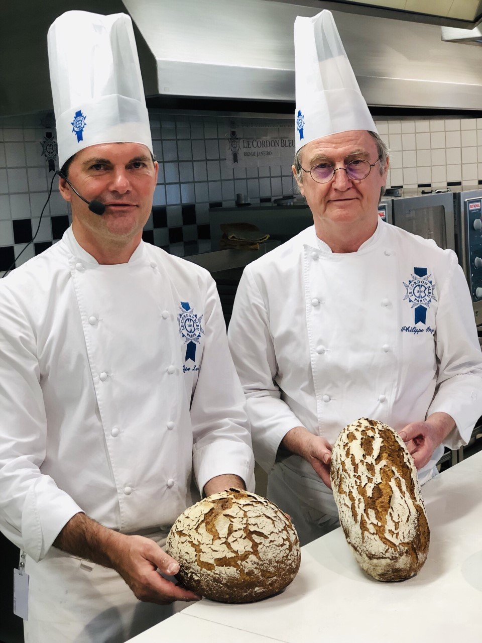 Head Chef Philippe Brye and Chef Philippe Lanié at the Bread and Flavors Festival in Nova Friburgo!