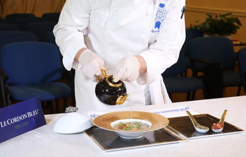 探索中国美食的魅力，蓝带主厨海派寻味记