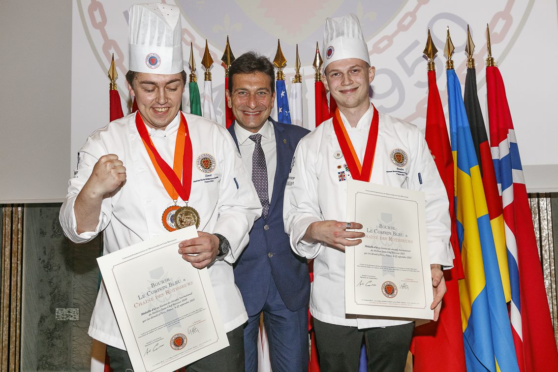 Final of the 2020 and 2021 International Jeunes Chefs Rôtisseurs Competition takes place at Le Cordon Bleu institute in Paris