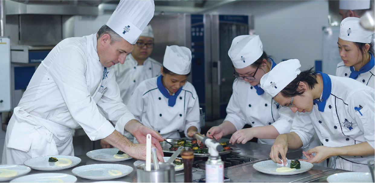 why-mise-en-place-is-the-most-important-culinary-skill-you-can-learn