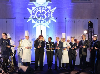 藍帶國際學院在巴黎開設第二據點，並在海軍府酒店開設了新的美食工作坊
