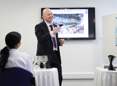 Matthieu Longuere Wins the UK Sommelier Academy Gerard Basset Award