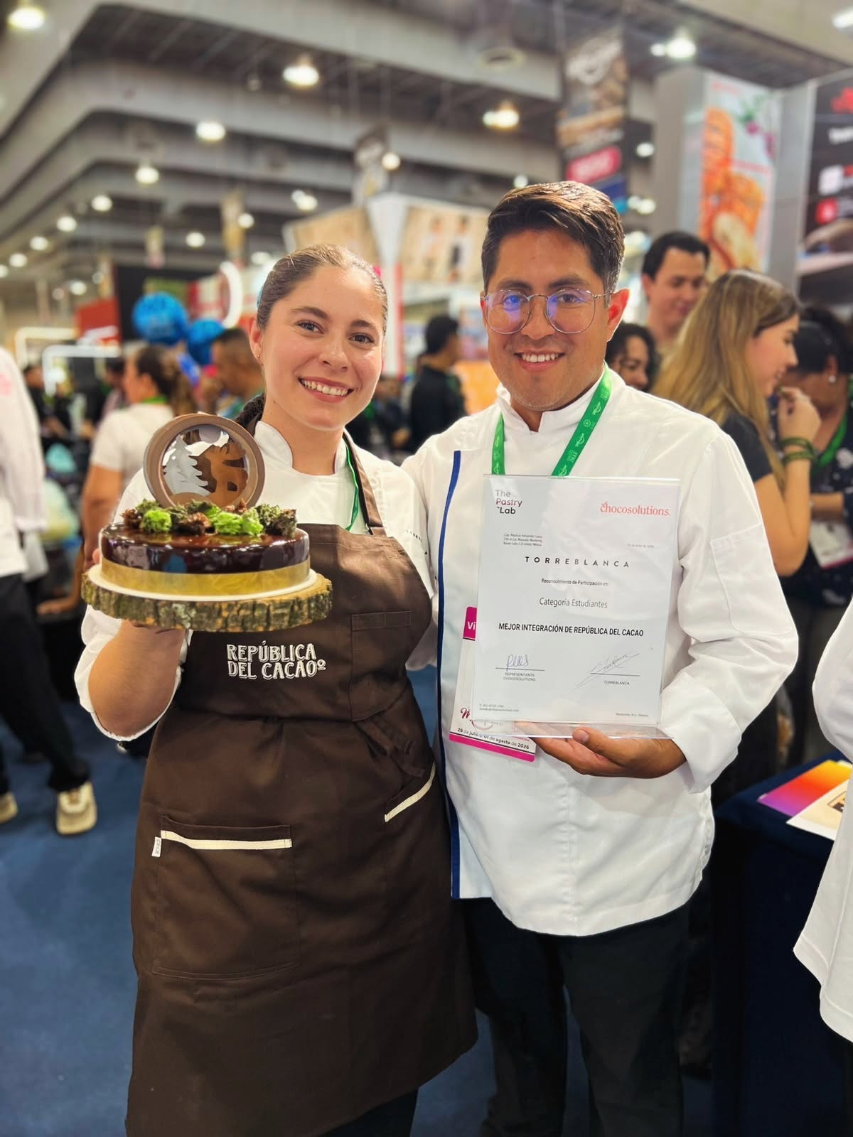 PRIMER LUGAR EN EL PREMIO INTERNACIONAL PACO TORREBLANCA 