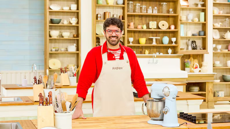 From Learning at Le Cordon Bleu Ottawa to The Great Canadian Baking Show, Andrew Arcello Takes Plant-Based Baking to the National Stage